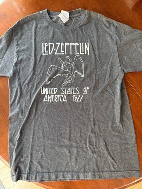 Led Zeppelin 1977 United States Tour Gray Graphic T-Shirt